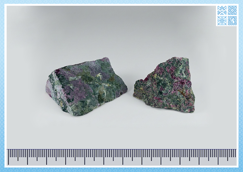 Эвдиалит — изображение 6