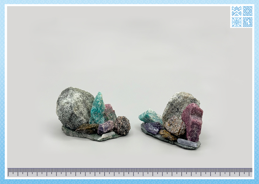 Горка из минералов маленькая