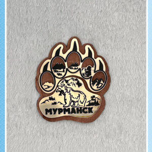 Магнит «Лапа Севера» деревянный с металлом (8.5x7 см)